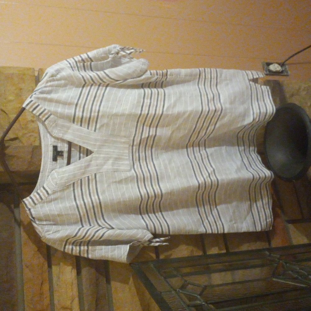 Talbots medium p v-neck tie string linen shirt
